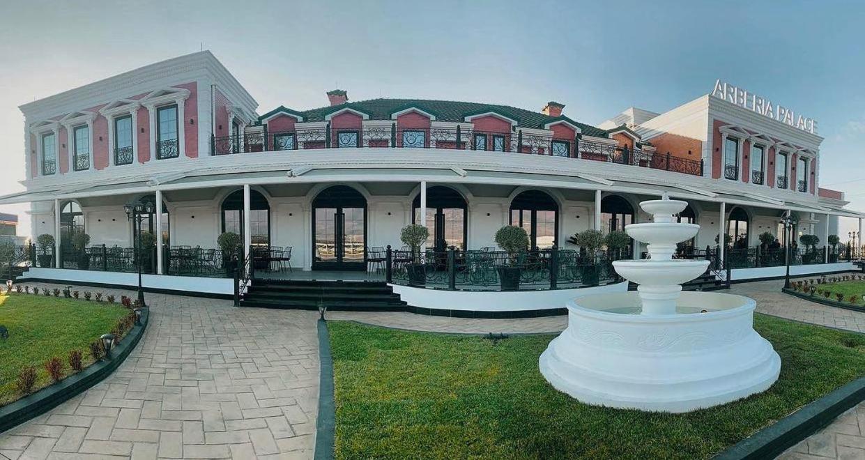 Arberia Palace Hotel Fushe Milot Eksteriør bilde