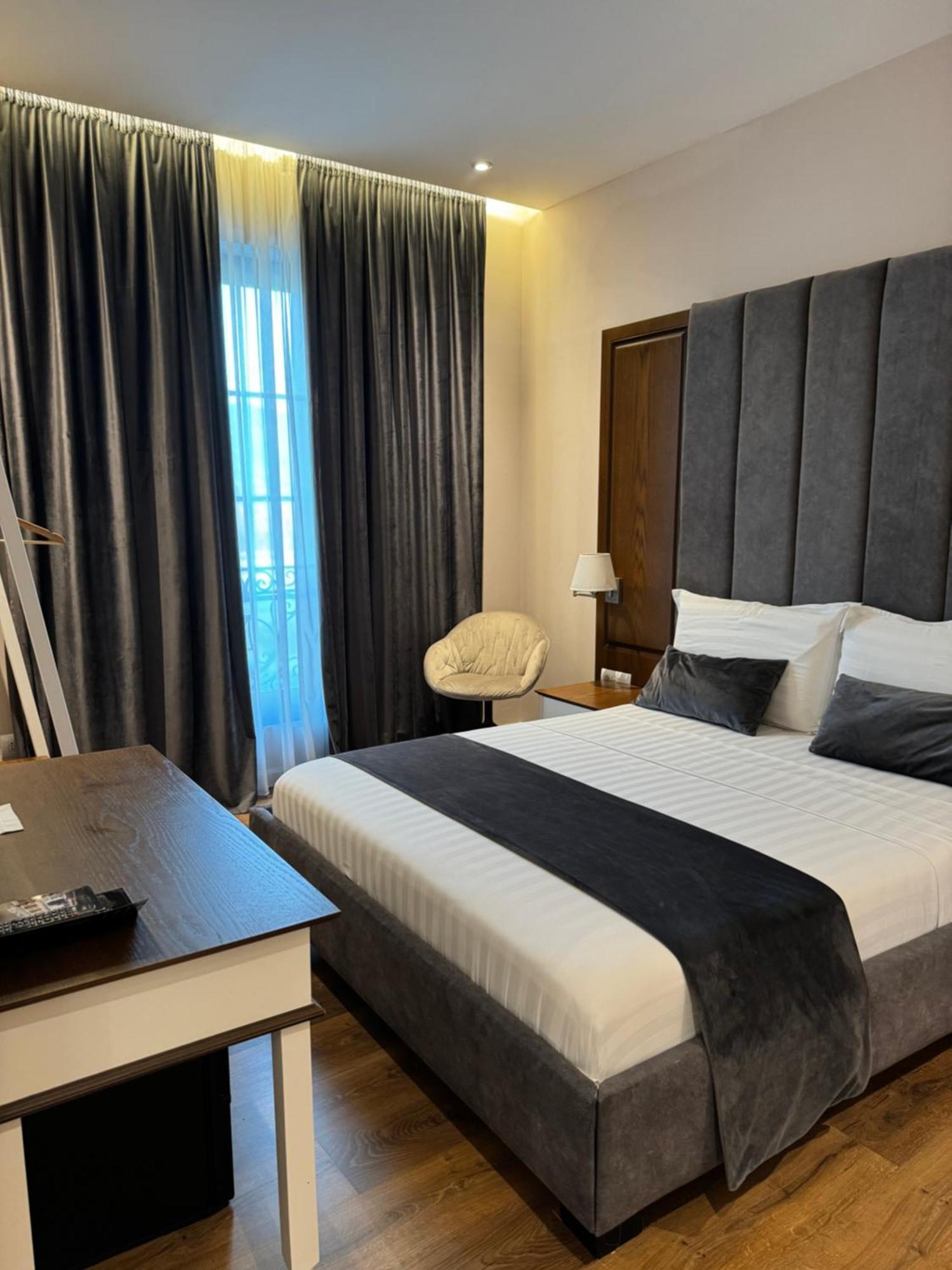 Arberia Palace Hotel Fushe Milot Eksteriør bilde